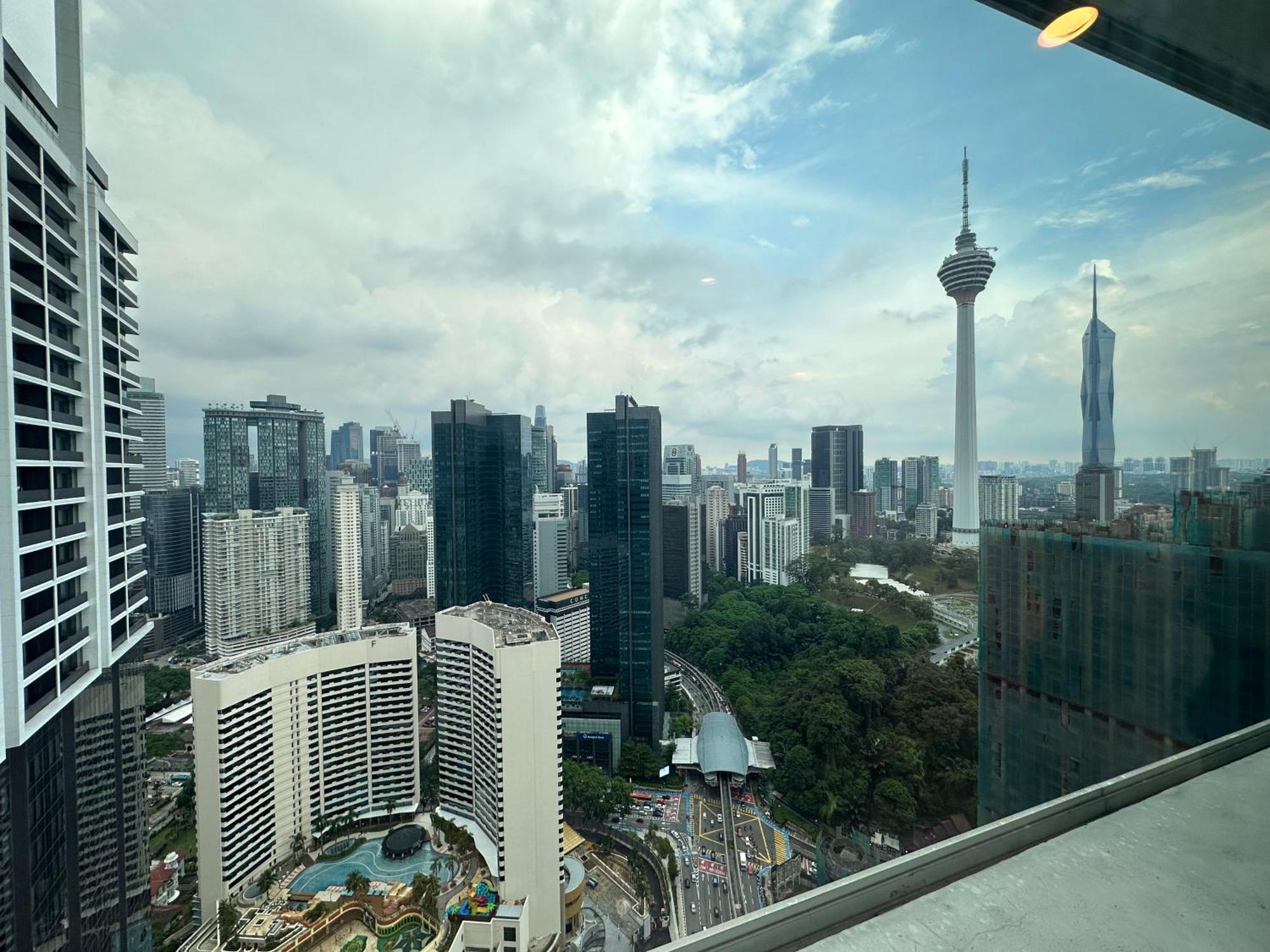 The Platinum Kuala Lumpur By Aurora Lägenhet Exteriör bild